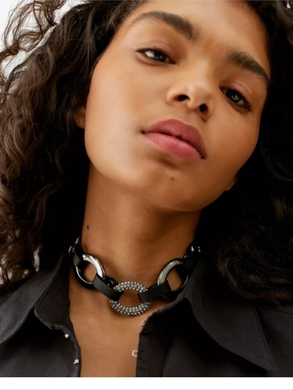 Urban Outfitters Choker